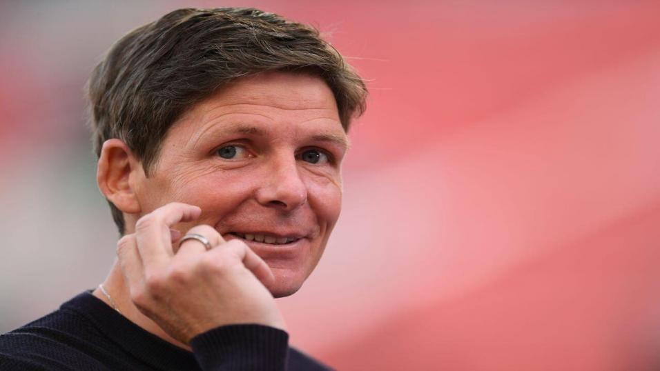 Wolfsburg coach Oliver Glasner